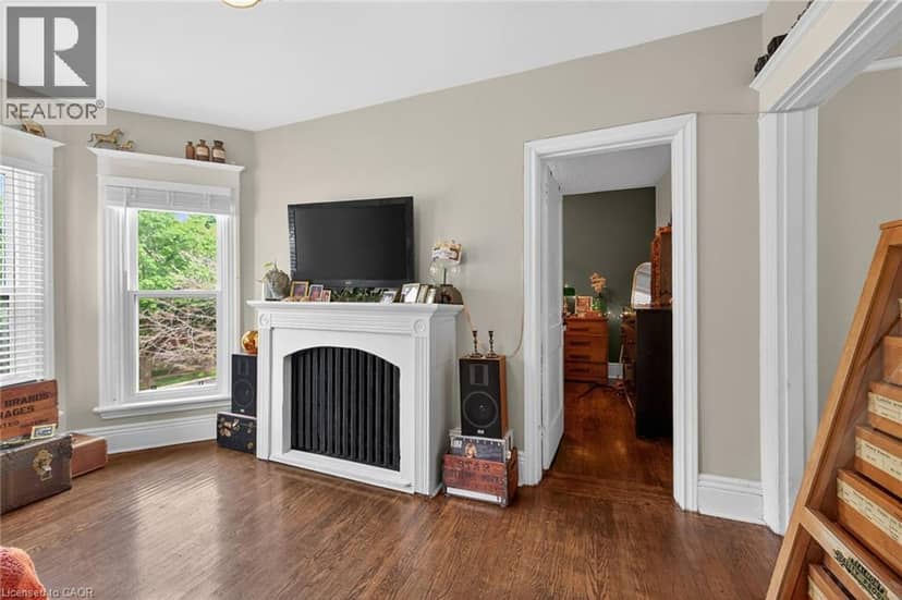227 SHERMAN Avenue S — photo 24 of 40