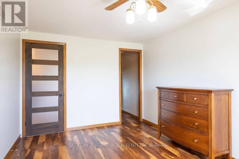 110 Roe Street — photo 29 of 40