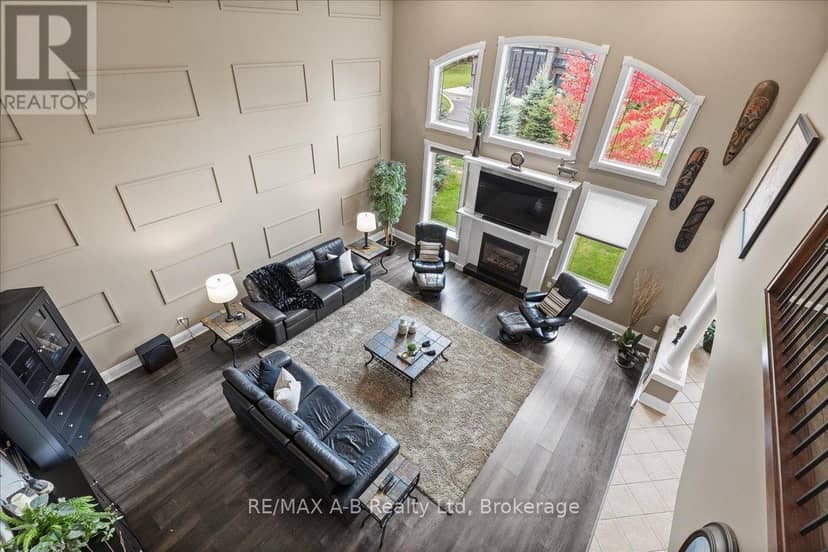 151 Huron Road — photo 12 of 40