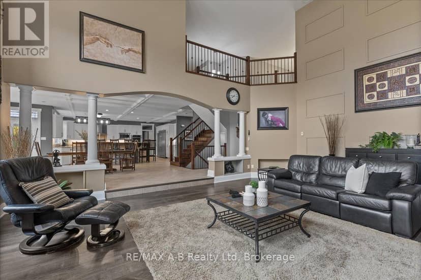 151 Huron Road — photo 15 of 40