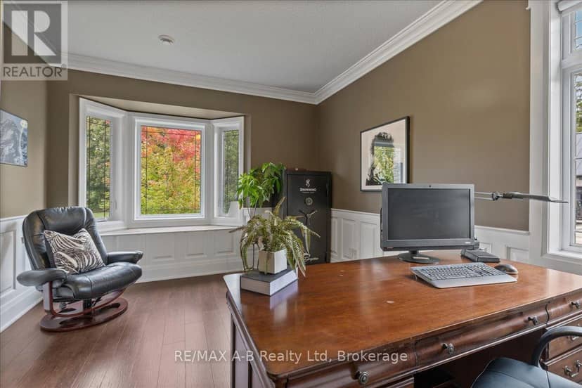 151 Huron Road — photo 30 of 40