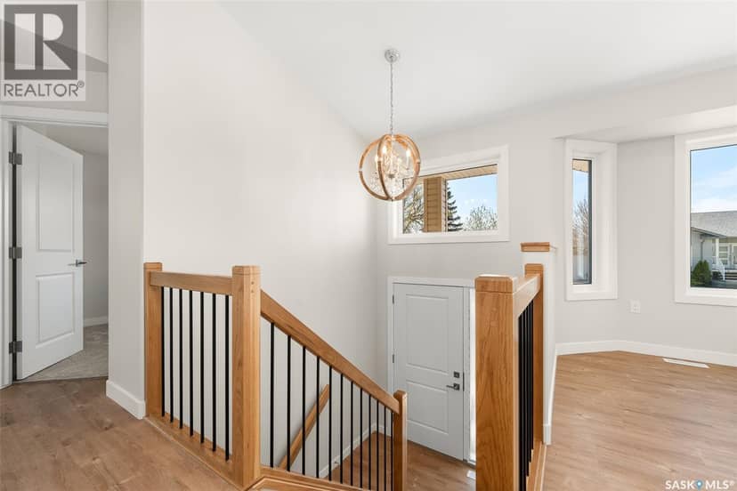 107 Valleyview DRIVE — photo 14 of 40