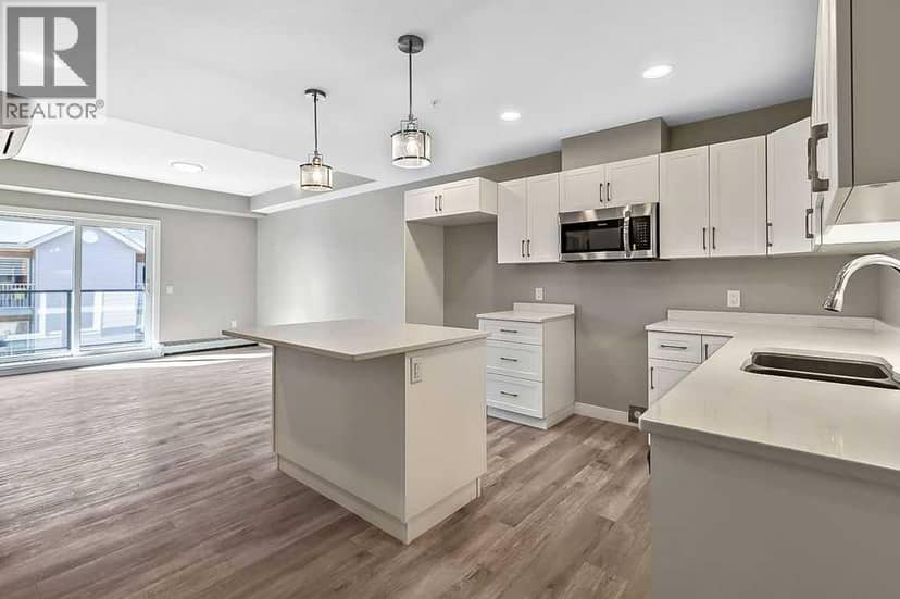 201, 97 Station Drive, Sylvan Lake, photo 3