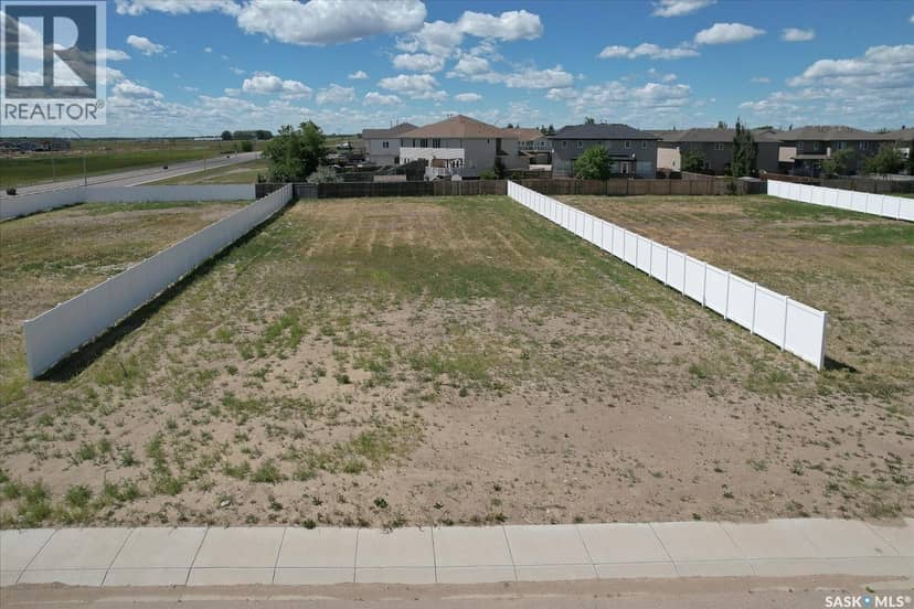 8 Loewen COURT — photo 24 of 33