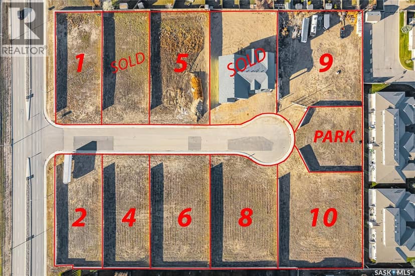 8 Loewen COURT — photo 4 of 33