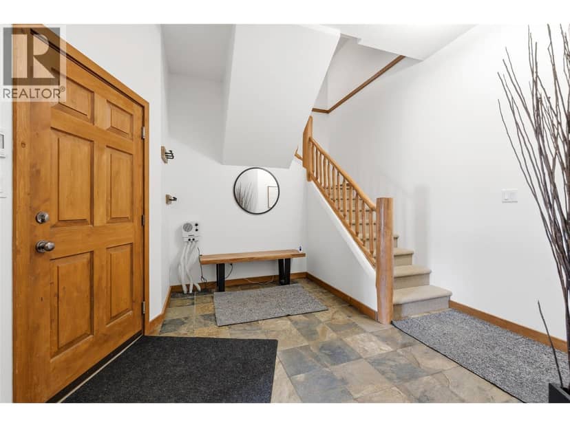 5940 Snow Pines Way Unit# 8, Big White, photo 4