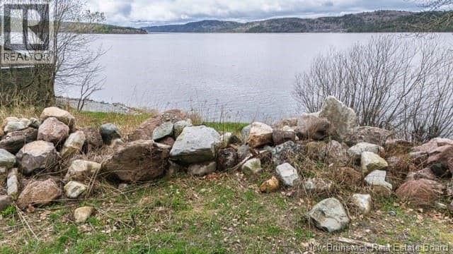 487 Gondola Point Road — photo 3 of 39