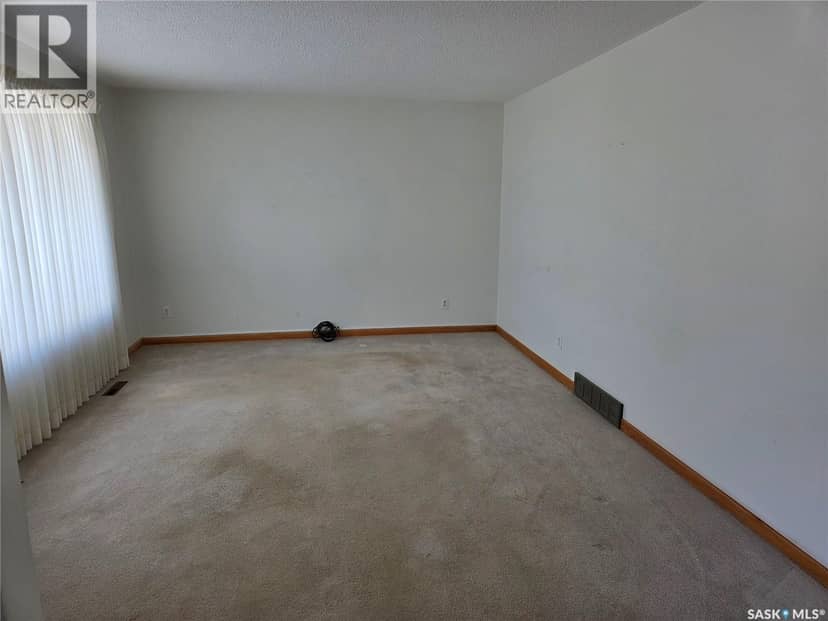 718 98th AVENUE, Tisdale, photo 8