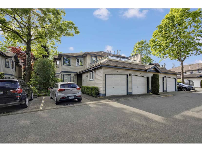 10 8388 158 STREET, Surrey, photo 3
