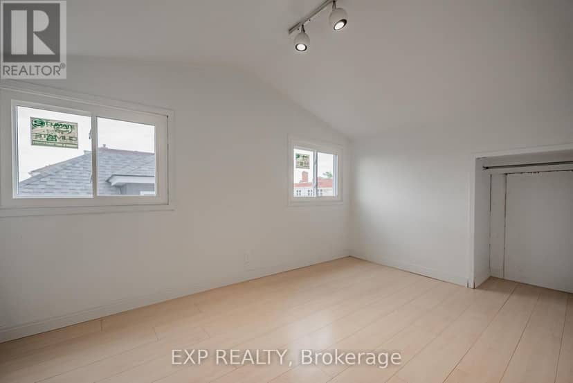 4865 Armoury Street — photo 17 of 28