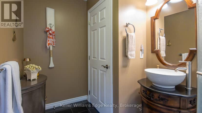 43 Lakeshore Drive — photo 26 of 40