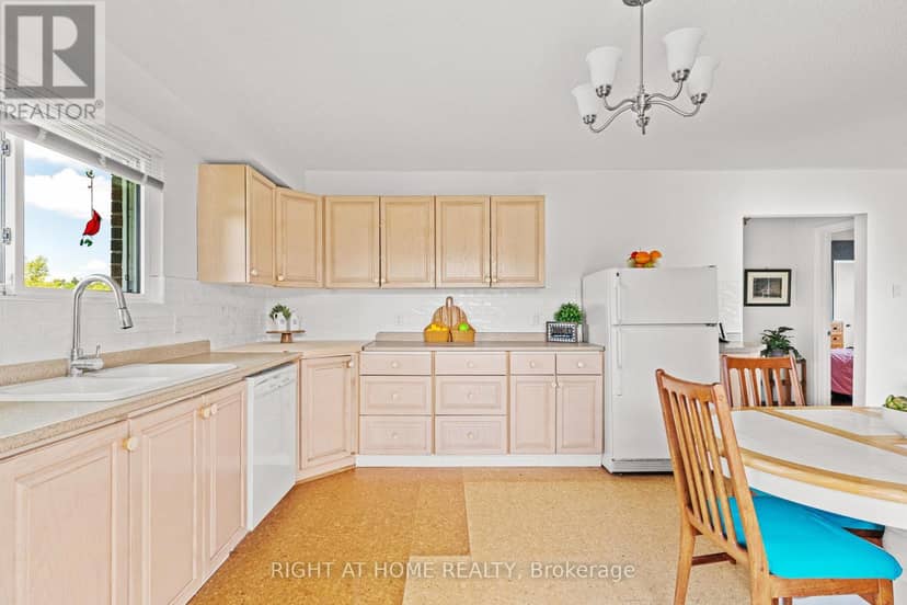 5896 Sunnidale Concession 5 Road — photo 3 of 23