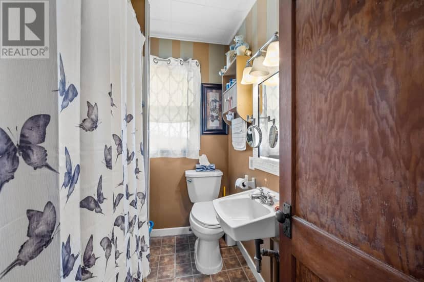 801 Winsloe Road — photo 36 of 40