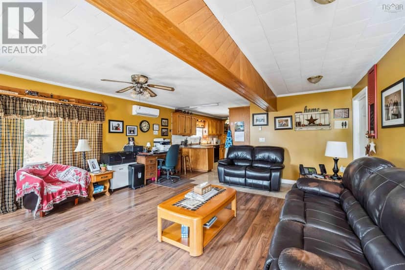 4706 Highway 340 — photo 11 of 40