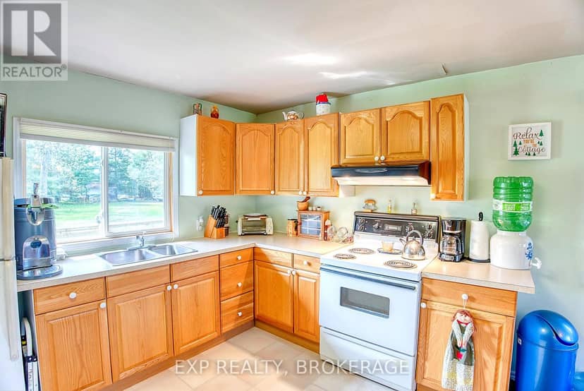 1013 Turner Way, Central Frontenac, photo 6