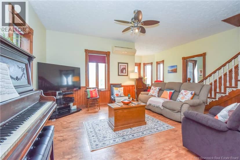 283 Acadie Street — photo 21 of 34