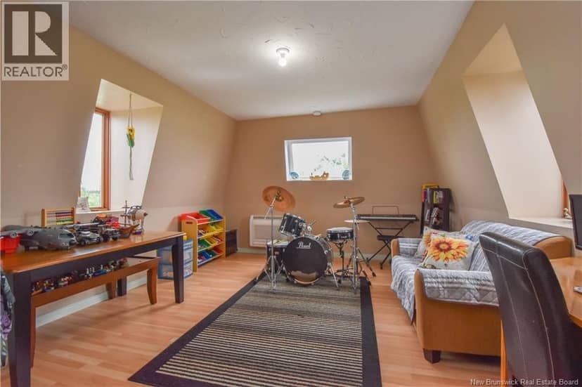 283 Acadie Street — photo 26 of 34