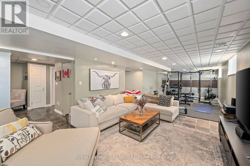 29 Woodside Drive — photo 38 of 40
