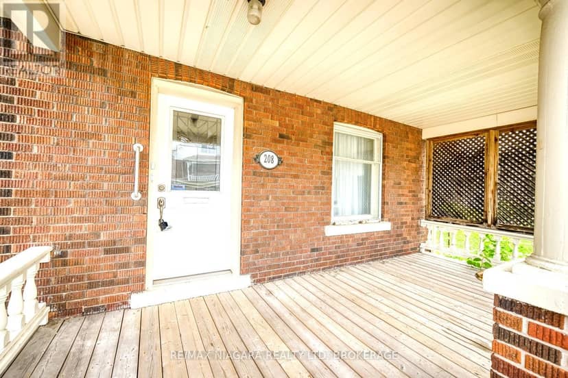 208 Hellems Avenue — photo 2 of 21