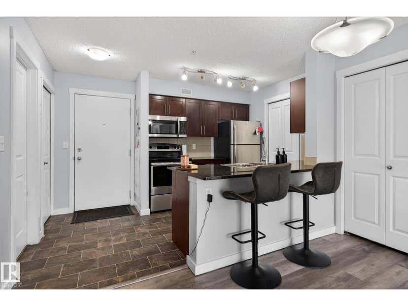 #318 5810 Mullen Pl NW, Edmonton, photo 4