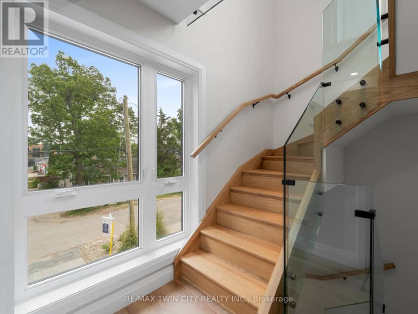 55 Centre Street — photo 20 of 40