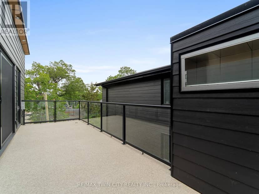 55 Centre Street — photo 31 of 40