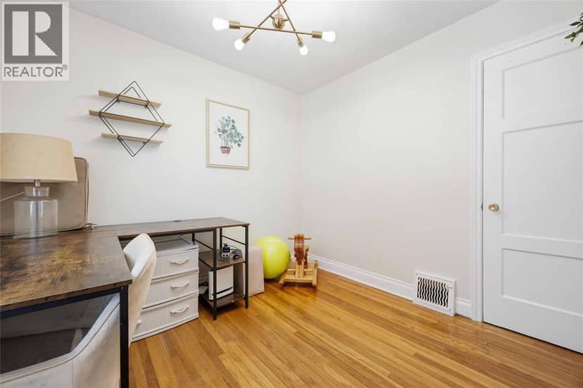 429 EAST STREET North — photo 12 of 30