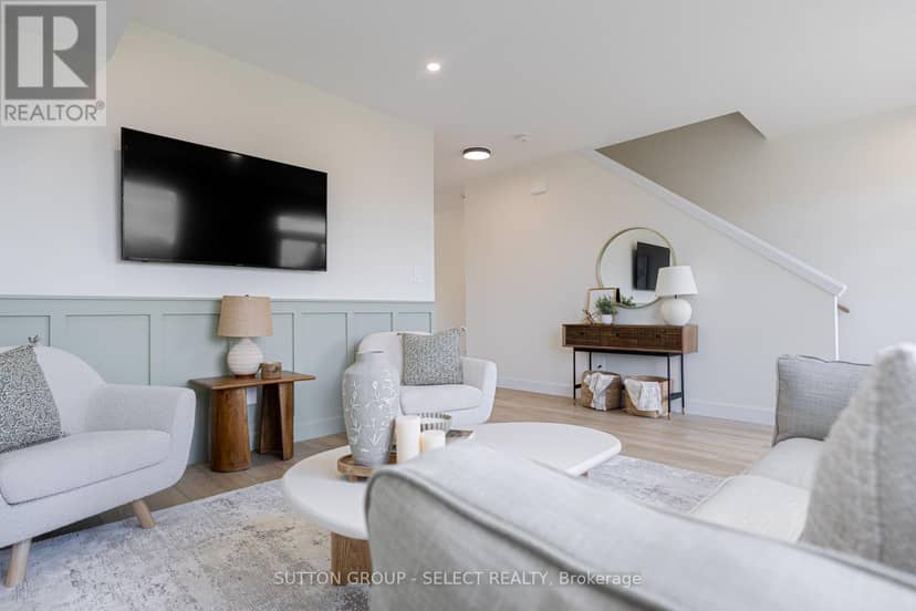 14 - 233 Upper Queen Street — photo 9 of 35