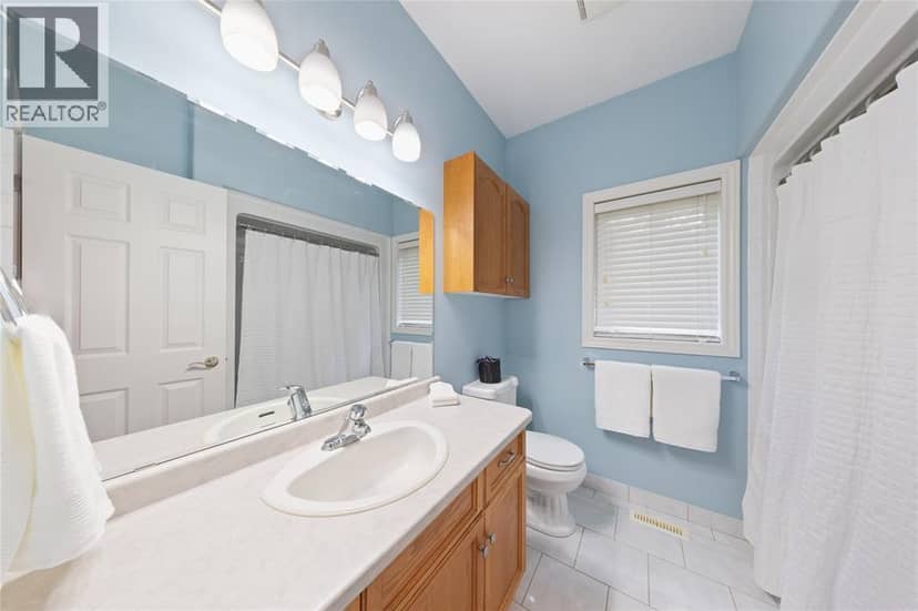 3633 Egremont Road — photo 24 of 40