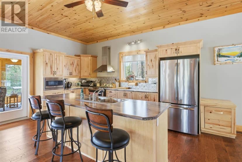 837 Stanrock RD — photo 14 of 40