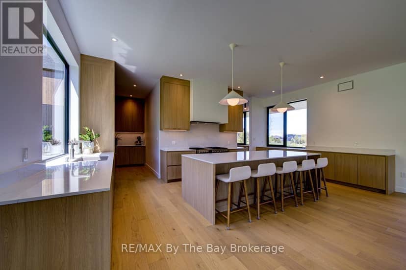 18 Raintree Court — photo 14 of 40