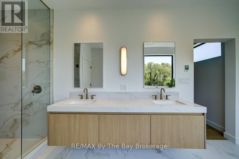 18 Raintree Court — photo 23 of 40