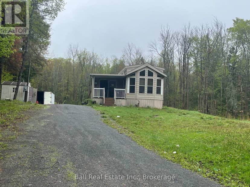 1594 North Steenburg Lake Road, Wollaston