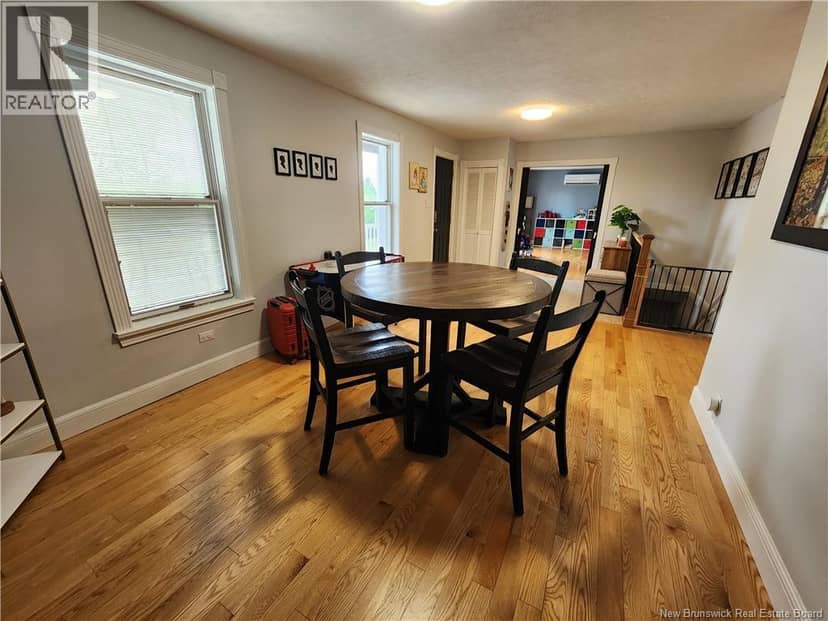 315 Bernier Street — photo 4 of 40