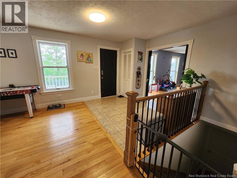 315 Bernier Street — photo 3 of 40
