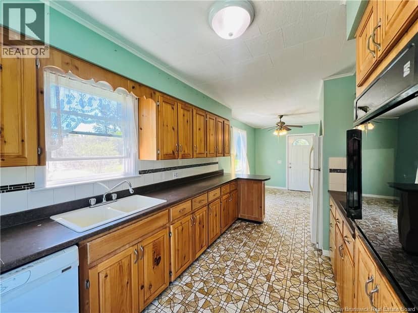 765 Route 172, Back Bay, photo 5
