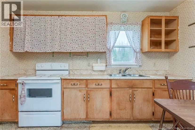 300 Brooklyn road — photo 12 of 36