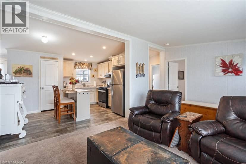 22 COPPER BEECH Drive — photo 4 of 29