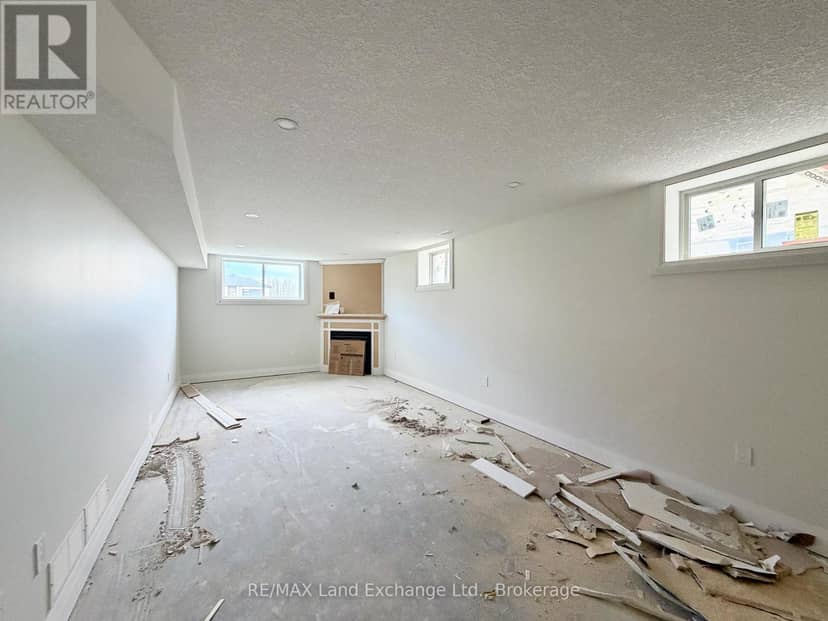 447 Ivings Drive — photo 9 of 13