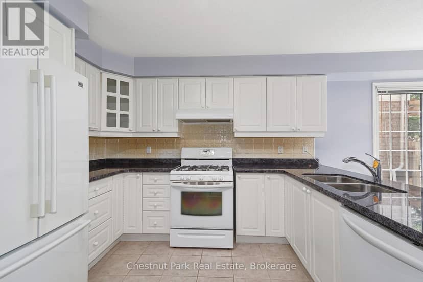 6 Alyssa Drive — photo 13 of 40