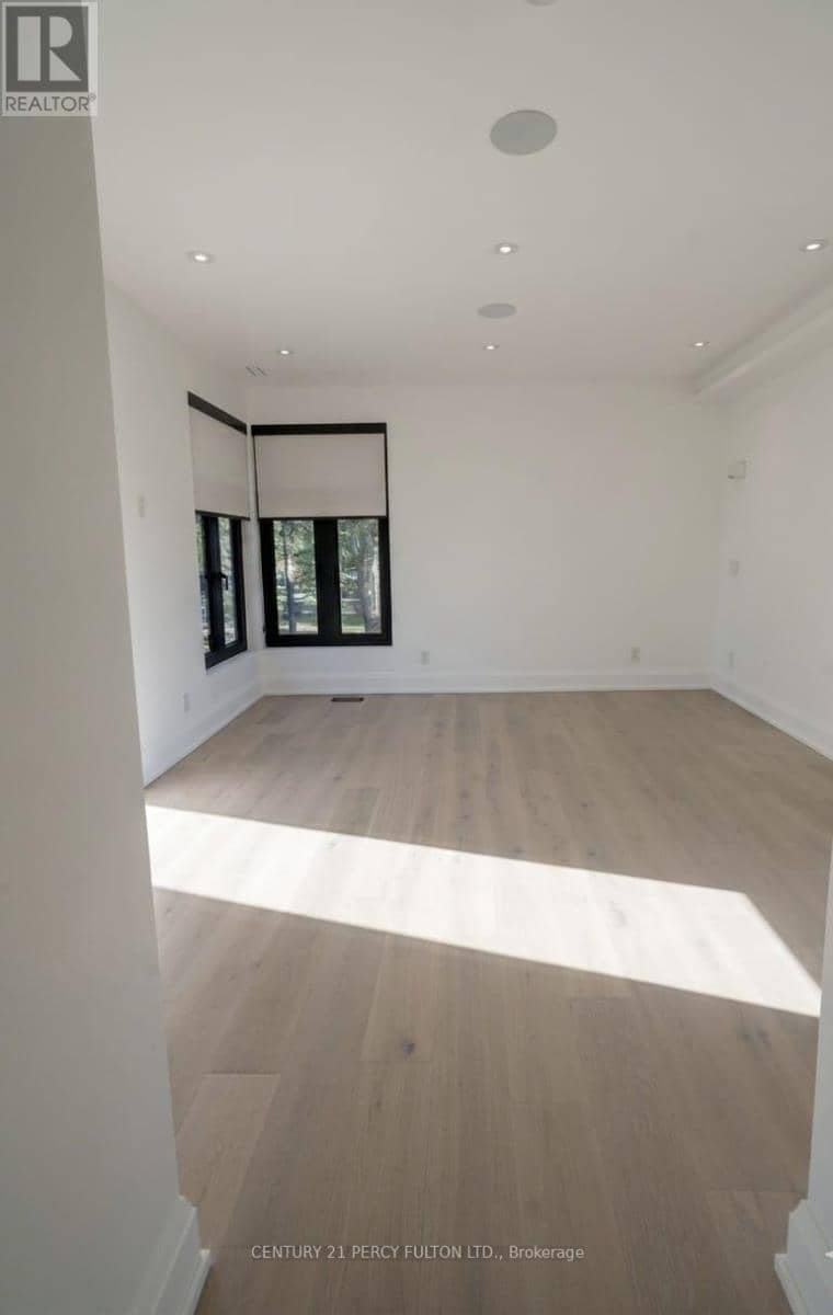 5 Robert Street — photo 13 of 33