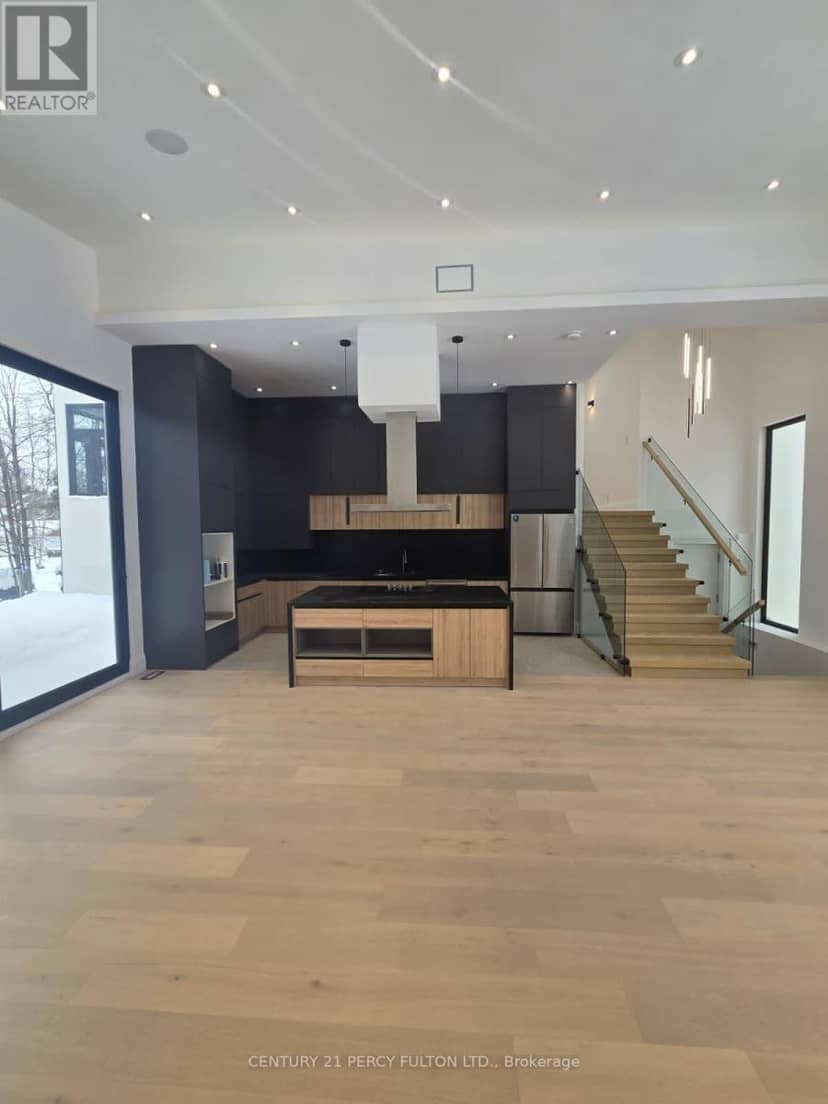 5 Robert Street — photo 17 of 33
