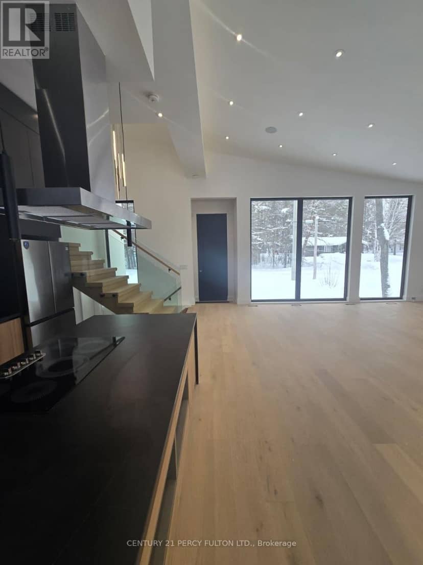 5 Robert Street — photo 19 of 33