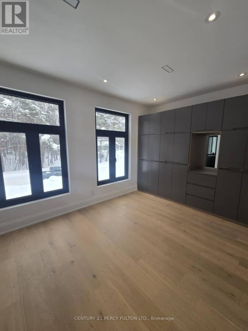 5 Robert Street — photo 23 of 33