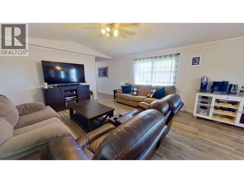 10074 99 STREET, Taylor, photo 3