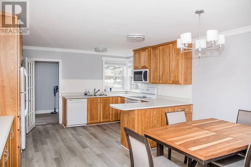 20 Swan's Road, Placentia, photo 5