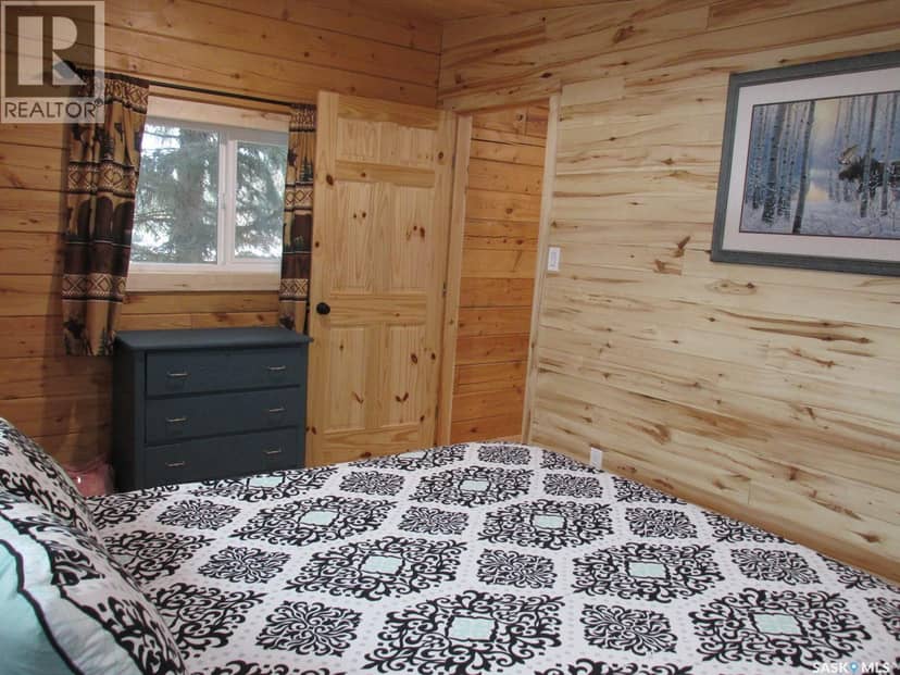 109 Rustad AVENUE — photo 12 of 28