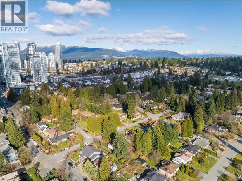 525 PERTH AVENUE, Coquitlam, photo 5
