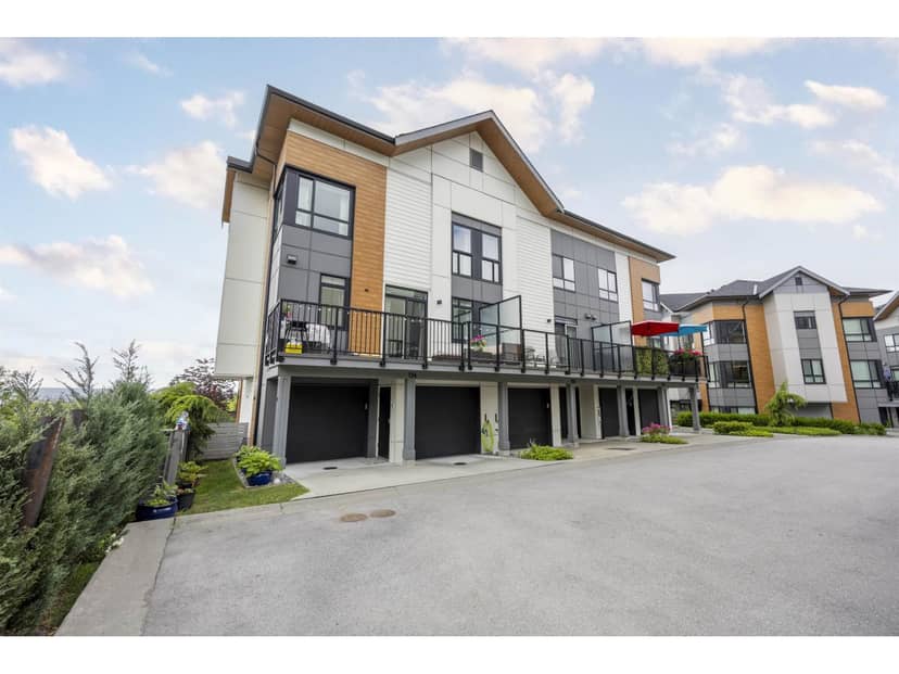 123 15111 EDMUND DRIVE, Surrey