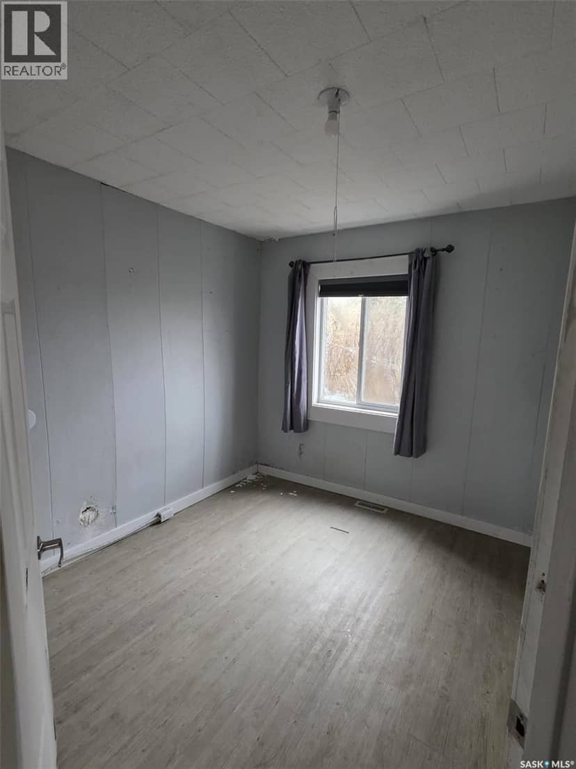 700 Railway AVENUE — photo 14 of 17